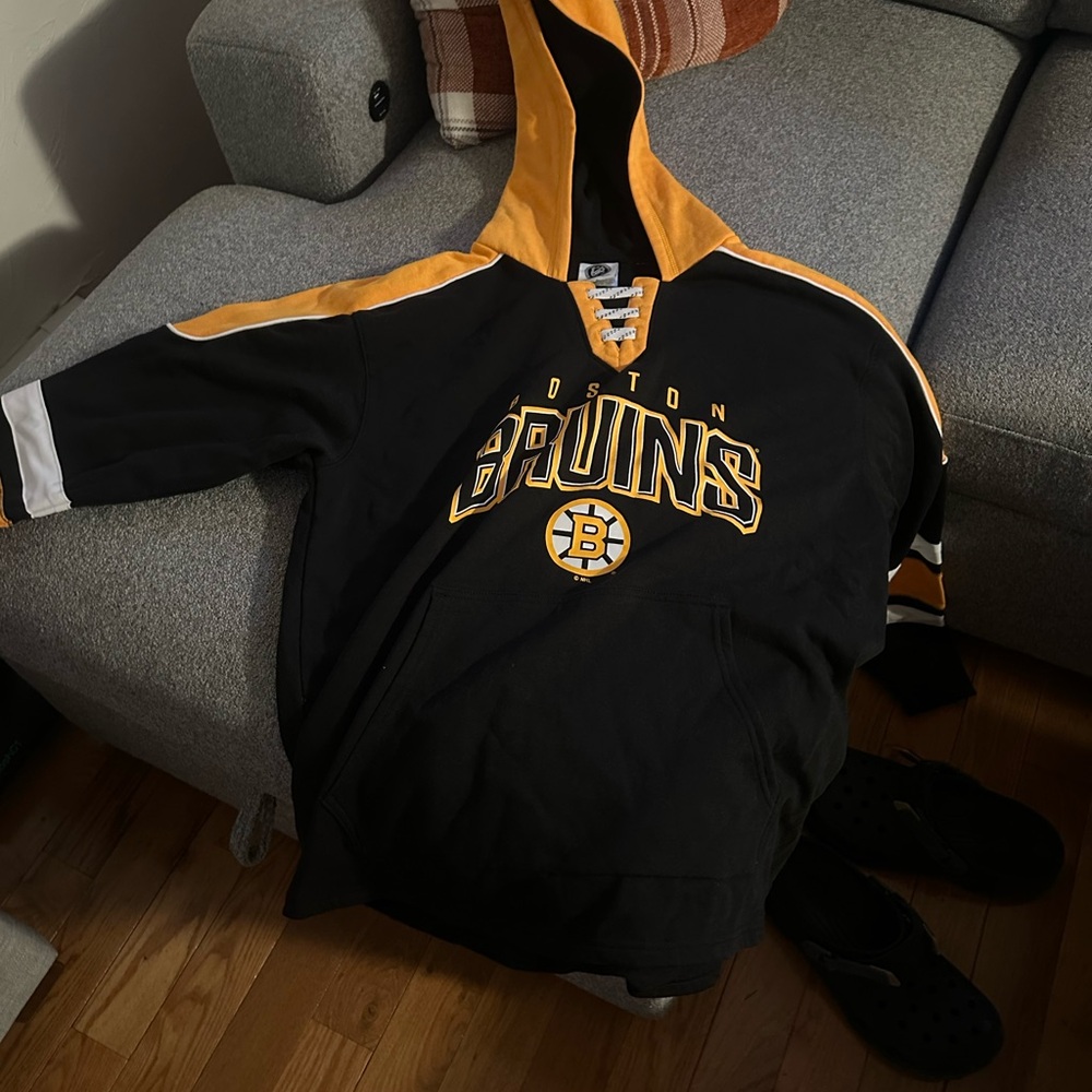 Bruins Boston NHL Black and Gold Apparel